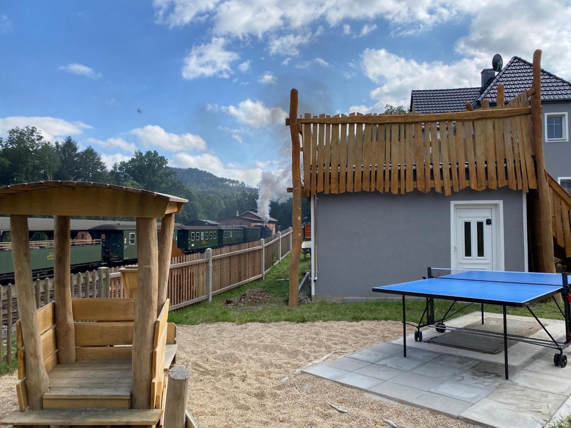Ferienhaus Bimmelbahn 2 Olbersdorf Bagian luar foto